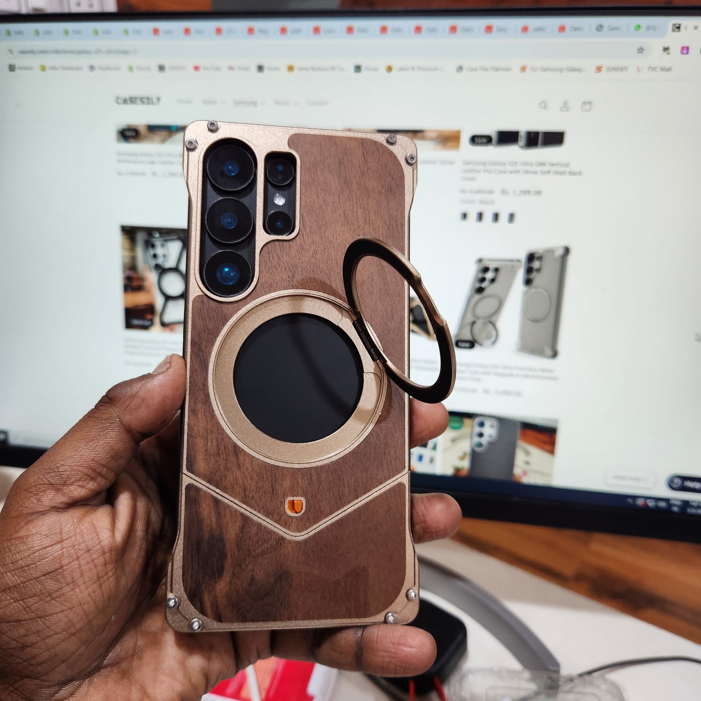 Samsung Galaxy S25 Ultra Framless Wooden Metal Bumper Case with Magsafe & 360 Stand - Brown