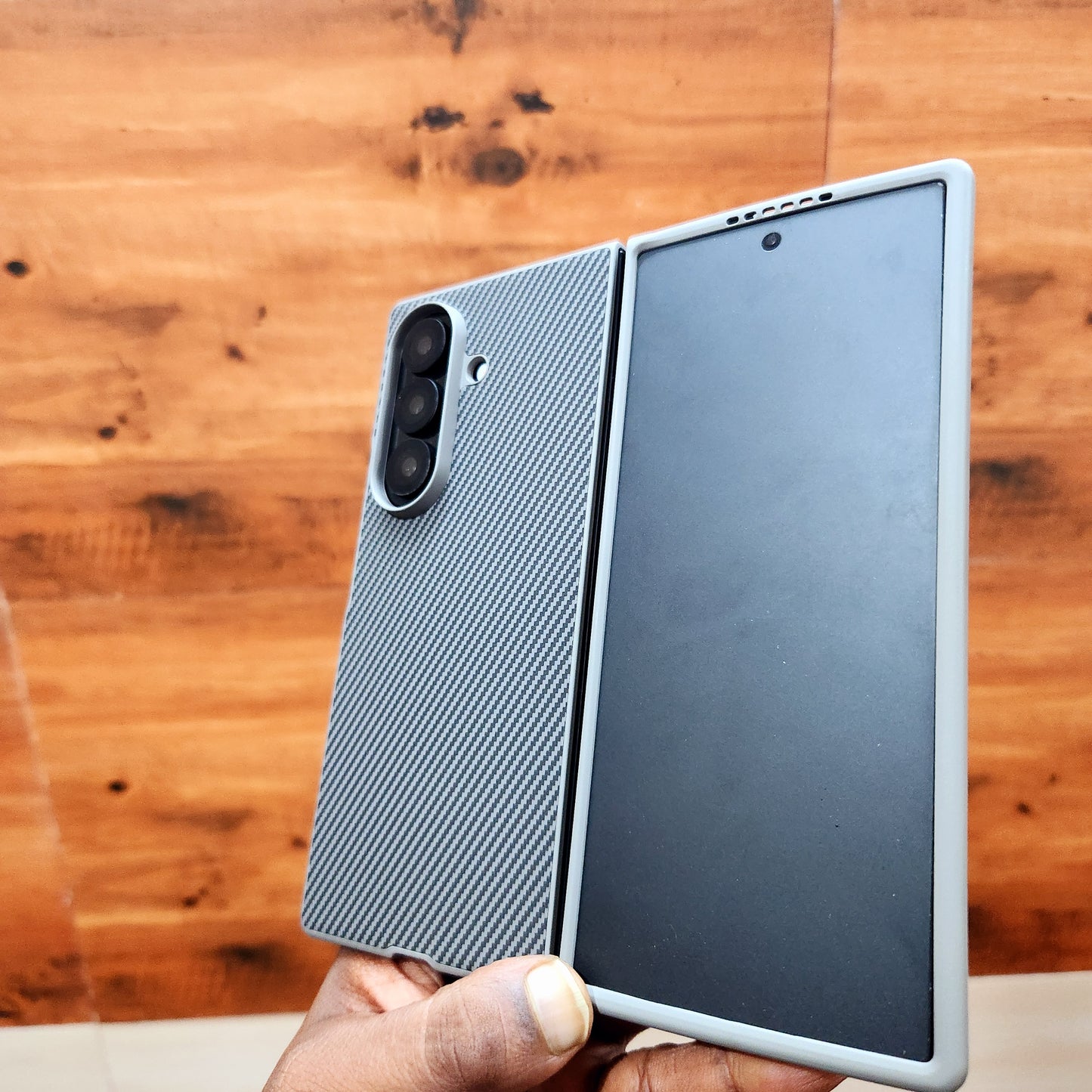 Samsung Galaxy Z Fold7 Slim Carbon Fiber Textured Matte Case with Inside Cloth - Gray