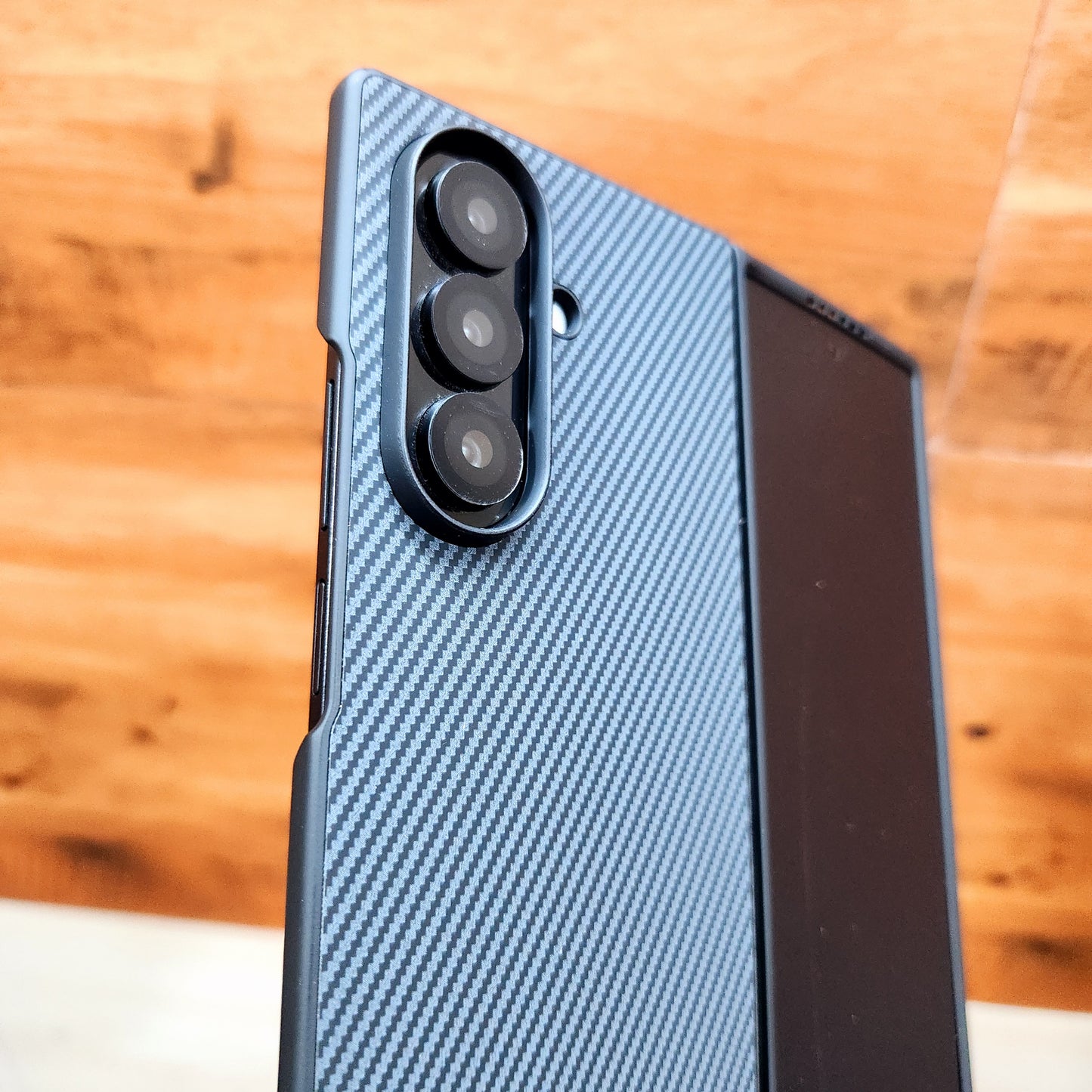 Samsung Galaxy Z Fold7 Slim Carbon Fiber Textured Matte Case with Inside Cloth - Black