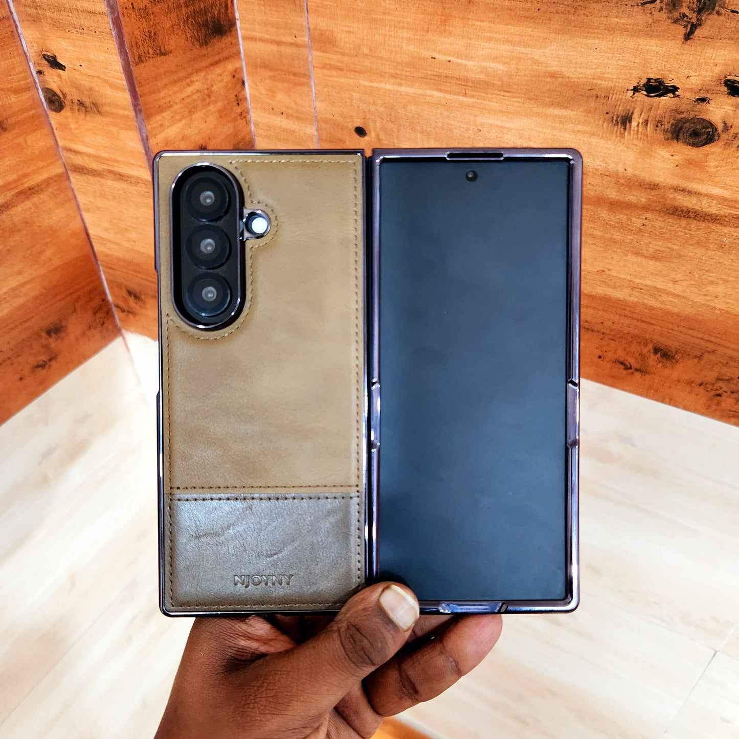 Samsung Galaxy Z Fold7 Bussiness Style Electroplating Leather Case - Brown
