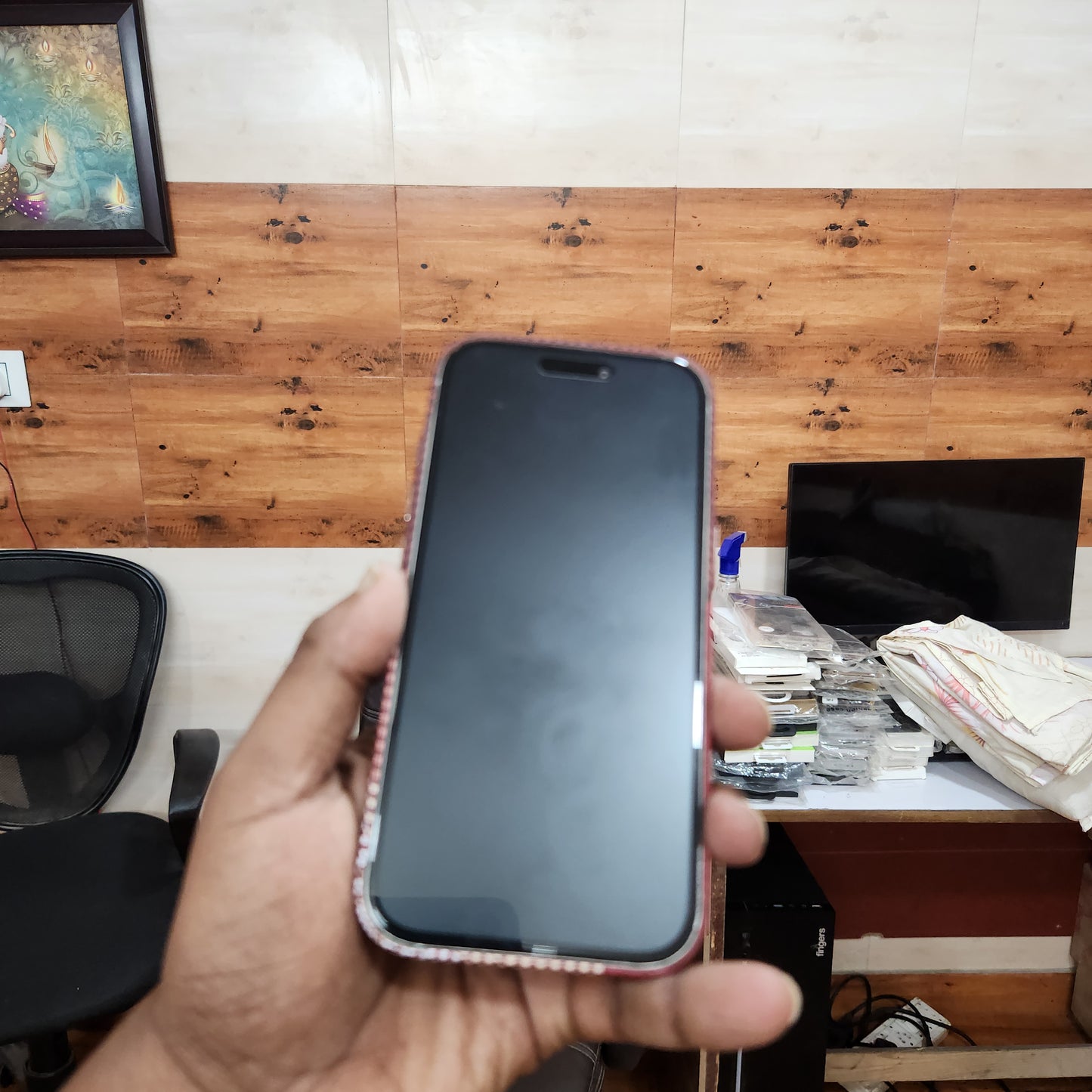 iPhone 17 Pro Max 0.8mm Ultrathin Carbon Fiber Texture Case with Magsafe - Red