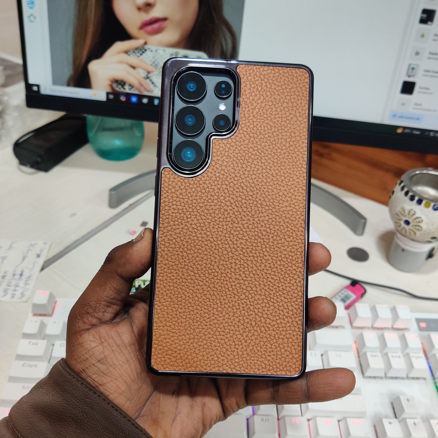 Samsung Galaxy S25 Ultra Litchi Pattern Leather Back Cover Case with Shining Chrome - Brown