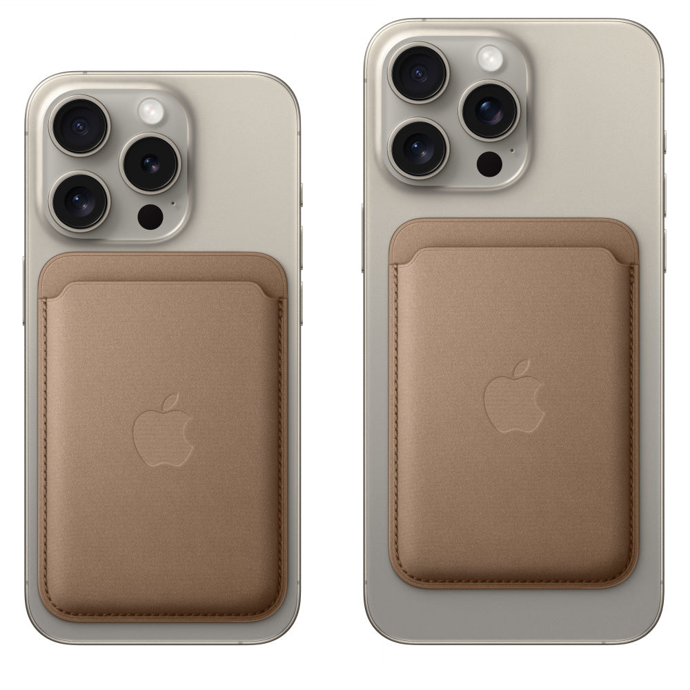 iPhone 15 Pro FineWoven Magsafe Wallet