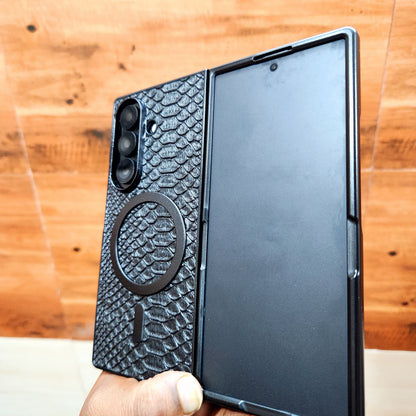 Samsung Galaxy Z Fold7 Luxury Style Metal Magsafe Leather Case - Black