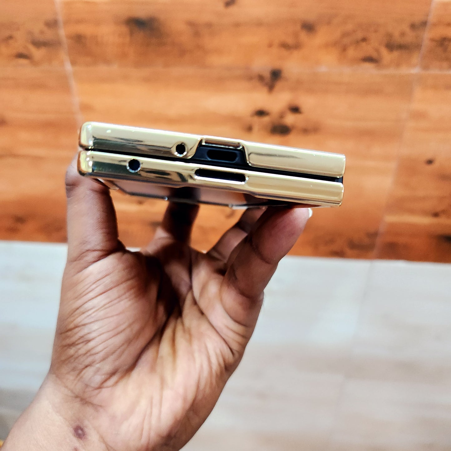 Samsung Galaxy Z Fold7 Luxury Check Pettern Gold Plated Leather Case - White