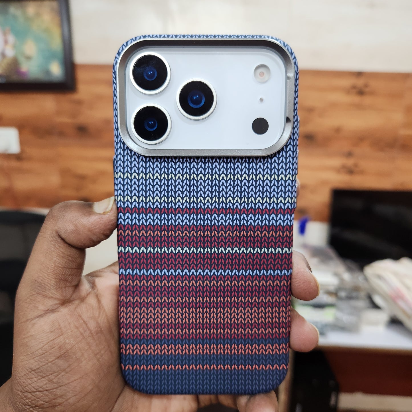 iPhone 17 Pro Max 0.8mm Ultrathin Carbon Fiber Texture Case with Magsafe - Blue