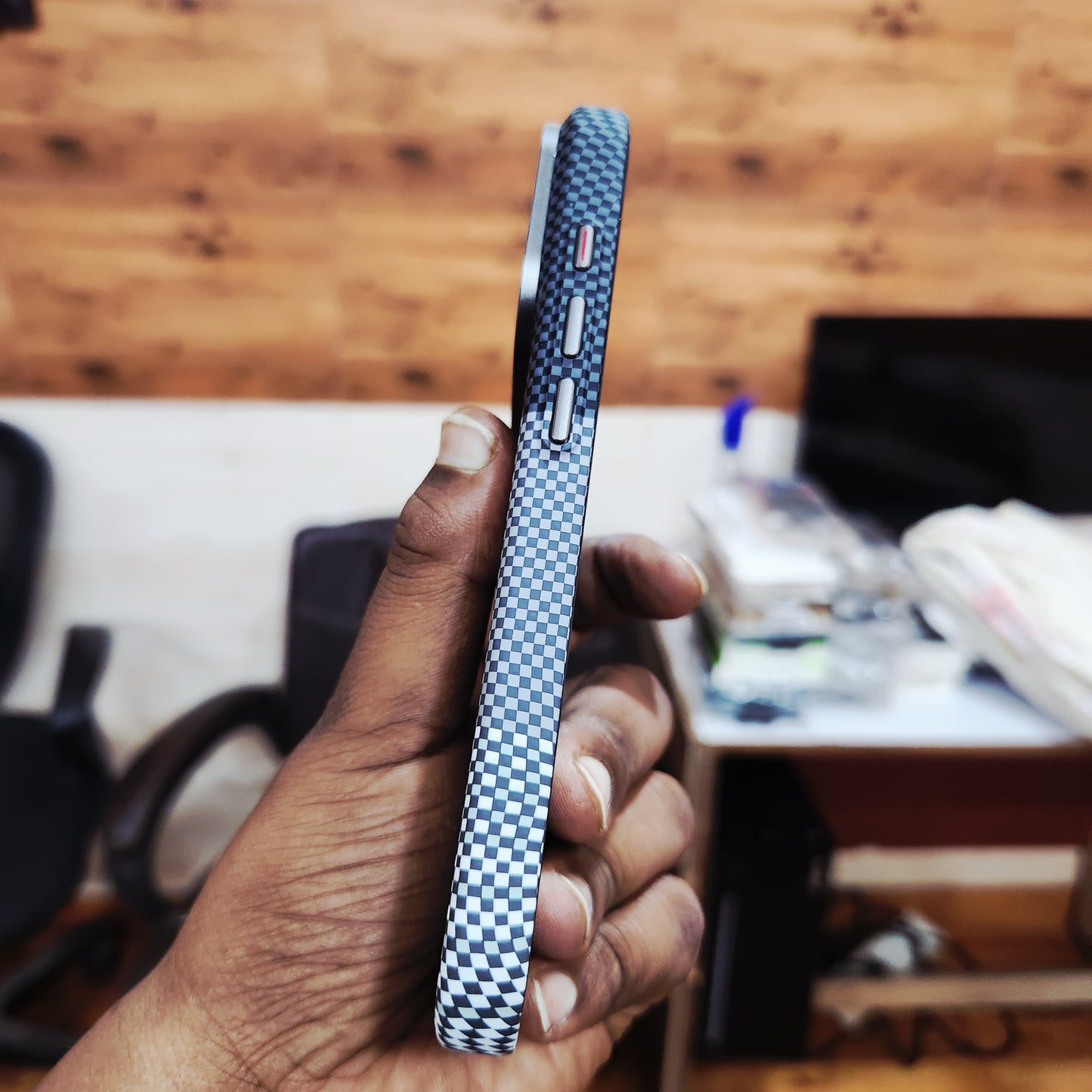 iPhone 17 Pro Max 0.8mm Ultrathin Carbon Fiber Texture Case with Magsafe - Gray