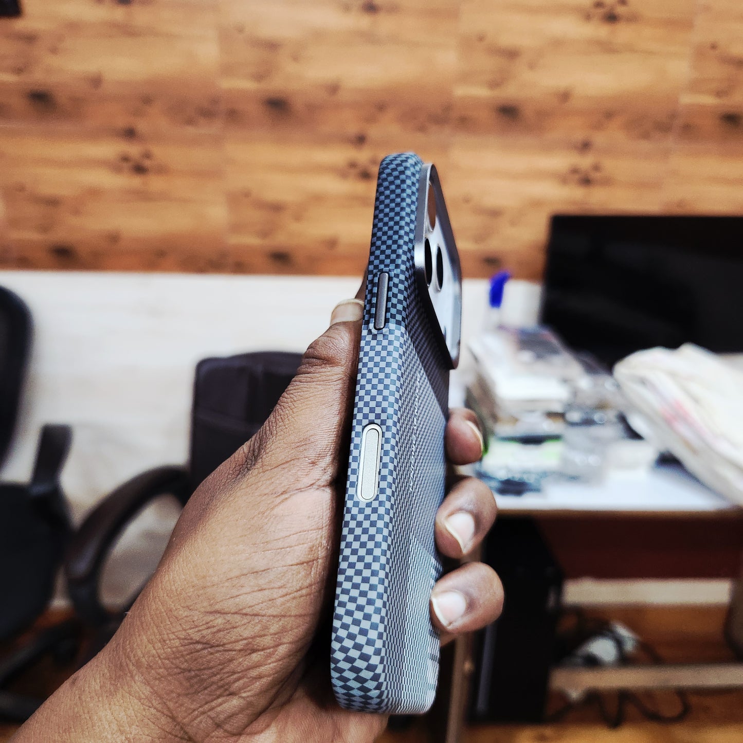 iPhone 17 Pro Max 0.8mm Ultrathin Carbon Fiber Texture Case with Magsafe - Gray