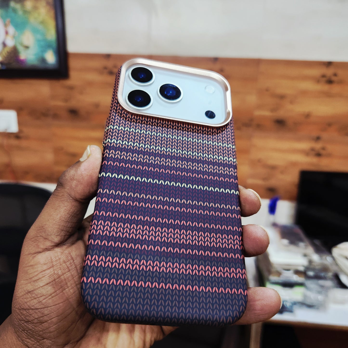 iPhone 17 Pro Max 0.8mm Ultrathin Carbon Fiber Texture Case with Magsafe - Maroon