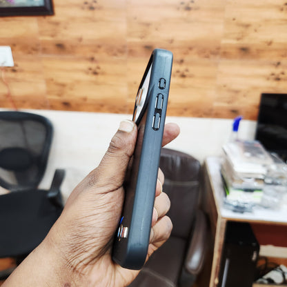 iPhone 17 Pro Back Cover Luxury Sports Car Logo Leather Case - Black