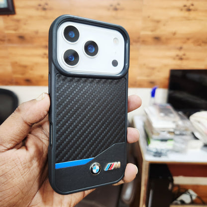 iPhone 17 Pro Back Cover Sports Car Logo Carbon Fiber Texture Case - Black