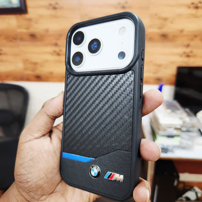 iPhone 17 Pro Back Cover Sports Car Logo Carbon Fiber Texture Case - Black