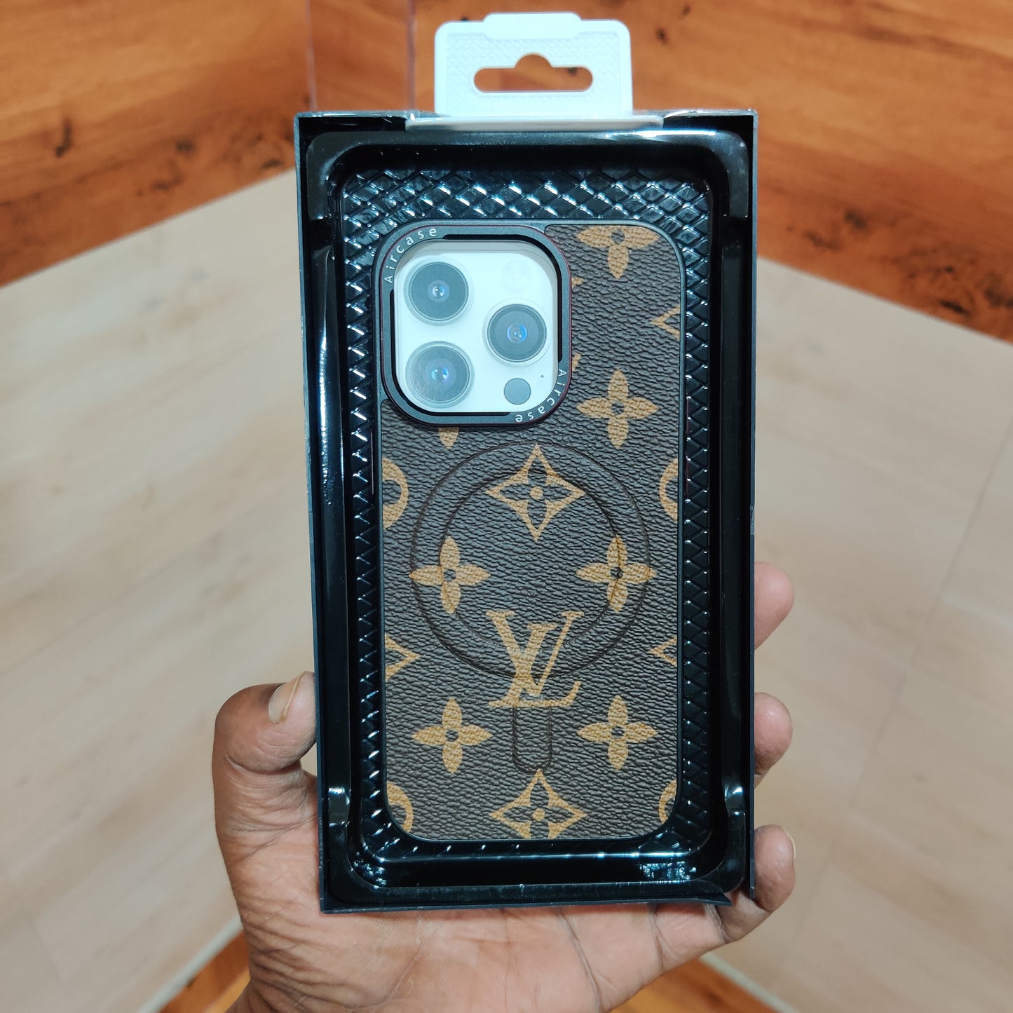 iPhone 15 Pro Louis Vuitton LV Leather PC Case with MagSafe - Brown