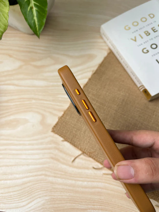 iPhone 15 Pro Max Kdoo Noble Classic Series Genuine Leather Case - Brown