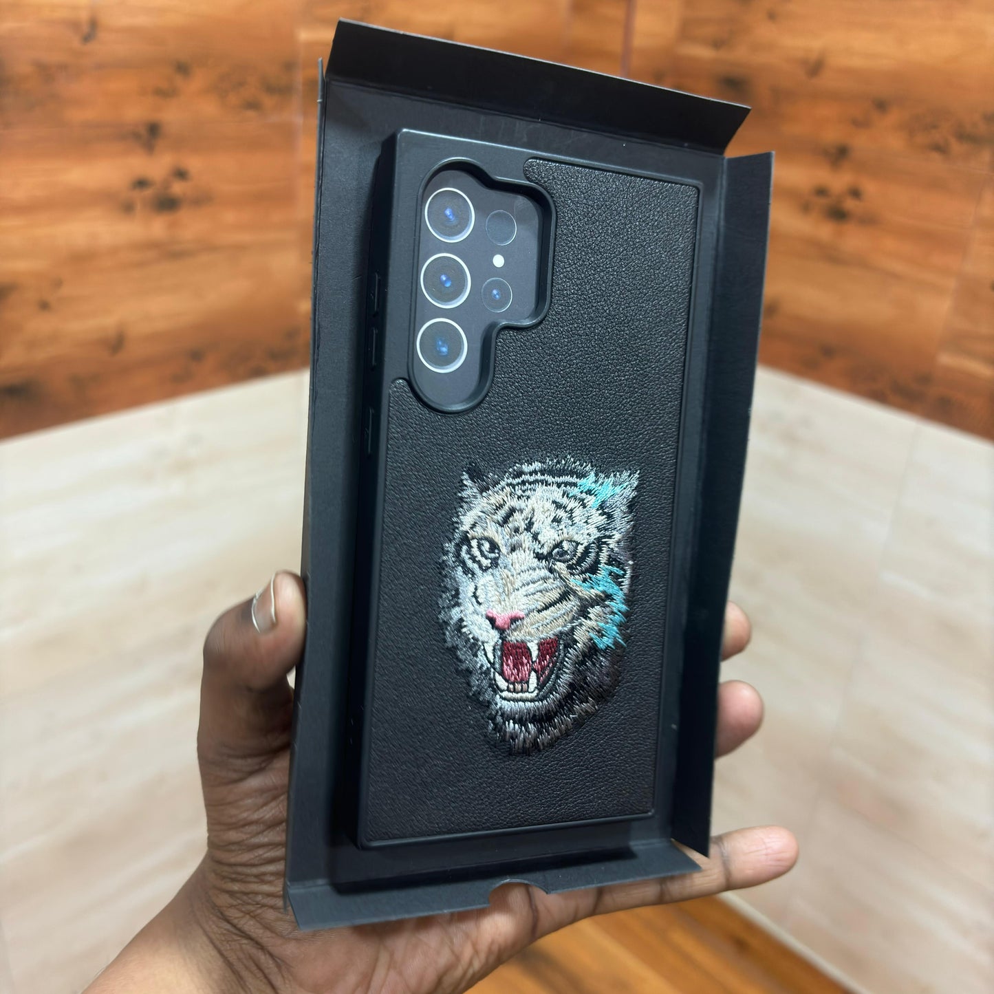 Samsung Galaxy S24 Ultra Embroidery PU Leather Case with Cloth Inside - Tiger