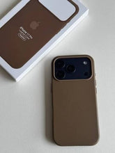 iPhone 17 Pro Leather Case with MagSafe