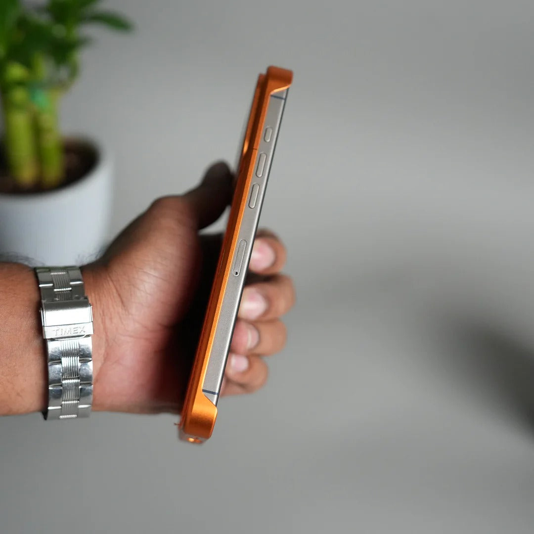 iPhone 17 Pro Max Aero Flex Metallic Leather MagSafe Case with Aroma - Orange