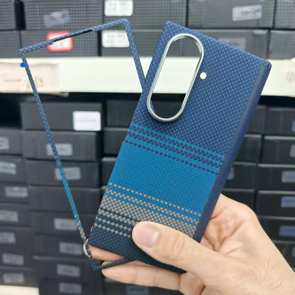 Samsung Z Fold8 Ultra Carbon Case, 0.6mm Thin Carbon Fiber Case with Magsafe, Hinge Protection & Front Glass