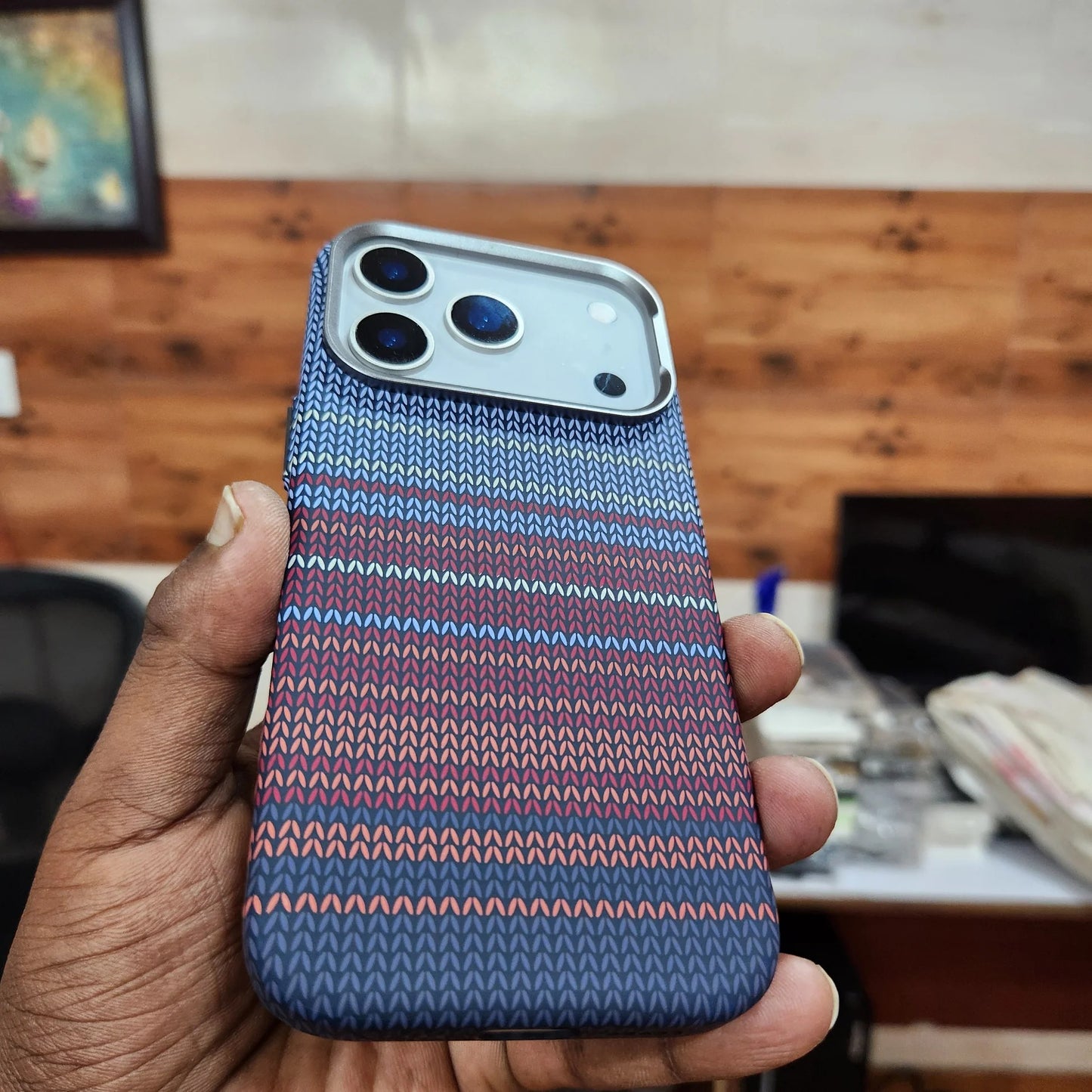 iPhone 17 Pro Max 0.8mm Ultrathin Carbon Fiber Texture Case with Magsafe
