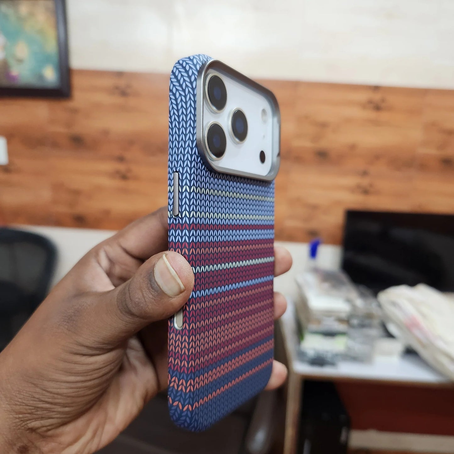iPhone 17 Pro Max 0.8mm Ultrathin Carbon Fiber Texture Case with Magsafe