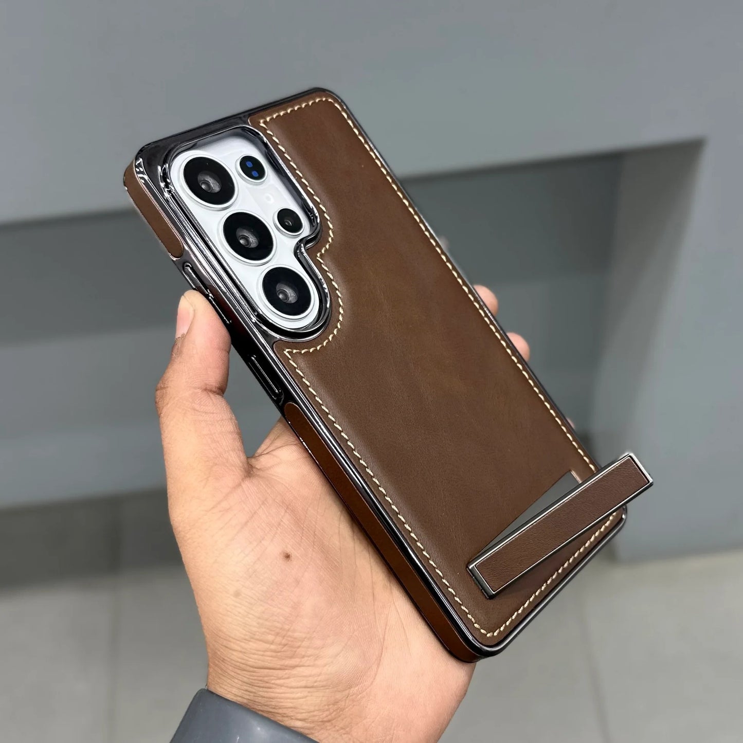 Samsung Galaxy S26 Ultra Leather Chrom Shine Case with Stand - Brown