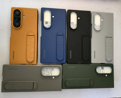 Samsung Galaxy Z Fold 7 Matte Skin Feel PC Hard Case with Kickstand - Green
