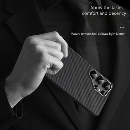 Samsung Galaxy S25 Ultra Ultraslim Lightweight Carbon Fiber Textures Case with Magsafe - Black