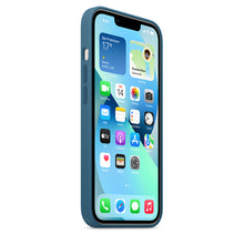 iPhone 13 Liquid Silicon Case with MagSafe - Cosmo Blue